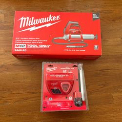 M12 12V Lithium-Ion Cordless Grease Gun with 2. 0Ah Battery and Charger Starter Kit BRAND NEW