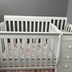 Mini Crib 4 In 1 