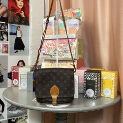 Louis Vuitton Vintage Crossbody