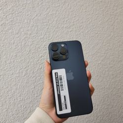 Apple iPhone 15 Pro Max unlocked 