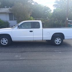 Dodge Dakota 