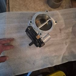 Throttle body 2022 Chevy Sliverodo 
