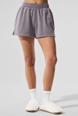 Alo Yoga Women’s Washed Low Key Sweat Short - Cool Grey Wash, XXS