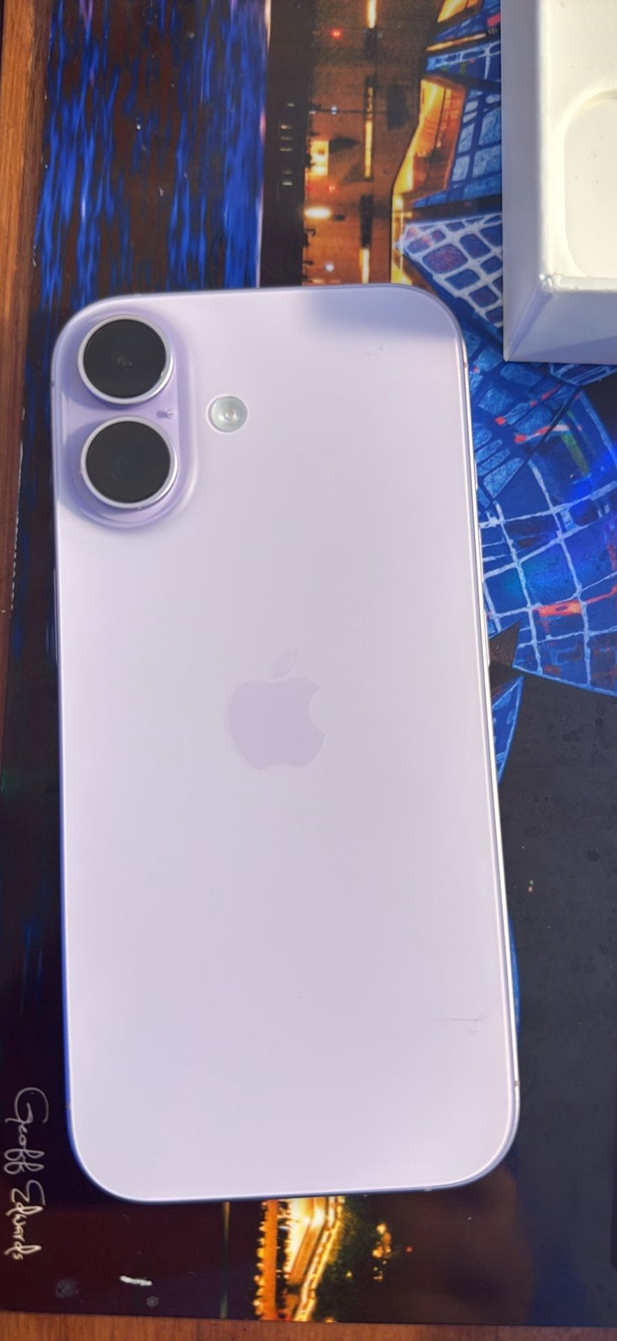 iPhone 17 Lavender 256GB Brand New, With A 3 Year Plan.