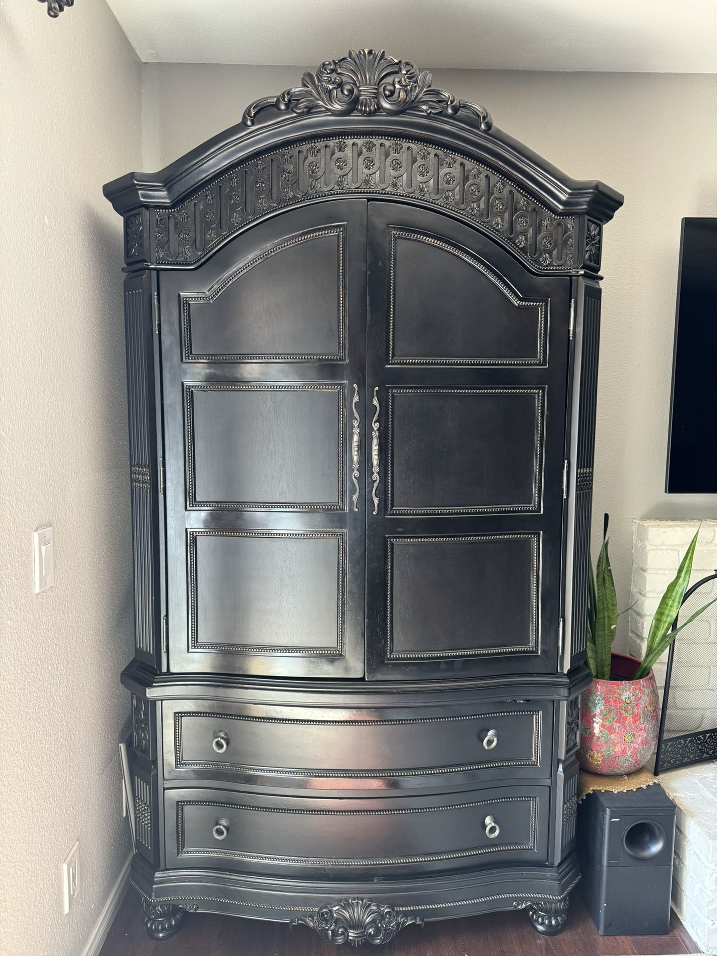 Armoire Ashley Britannia Rose Solid Wood Black Bronze Cabinet Hutch