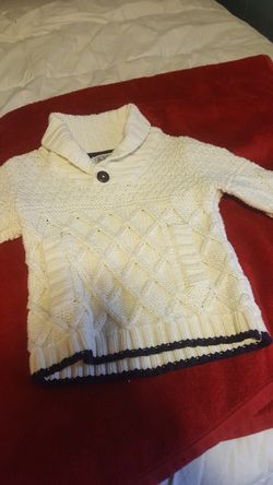 Boys 2t sweater used only once