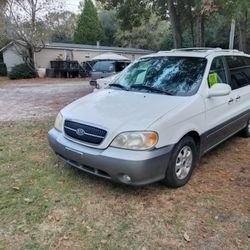 2005 KIA Sedona