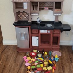 Play Kitchen Toy With Accessories ( Price Firm!)