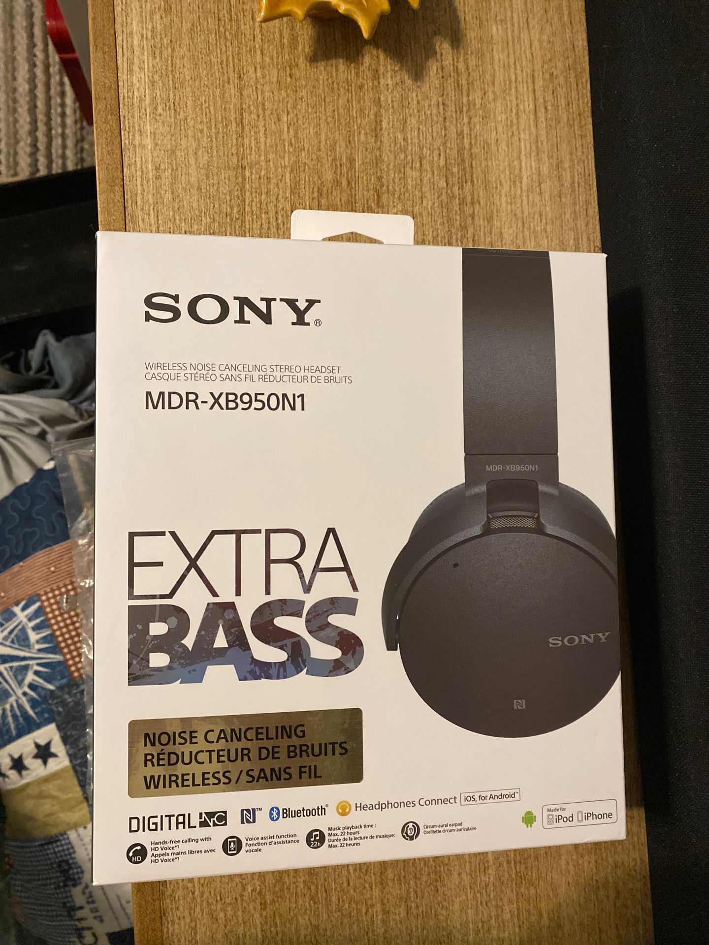 Sony MDR-XB95N1 Extra Bass noise canceling headphones