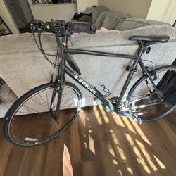 Trek FX 7.3 Hybrid Bike