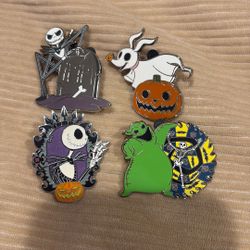 12 Bucks For Whole Set Disney Pins 