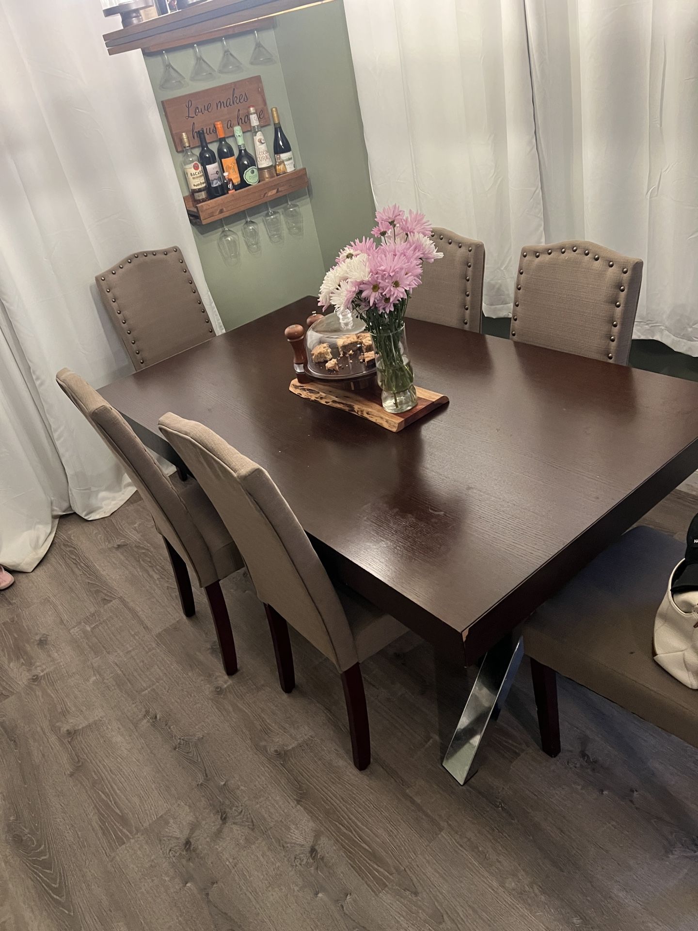 Dining Table With Chairs 