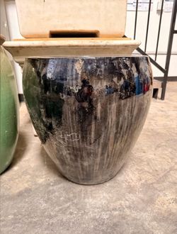 Le Beau Rounded Circular Ceramic Planter