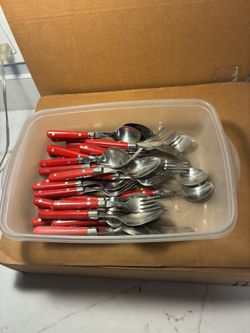 ***Vintage Picnic Flatwear*** (Milwaukie,OR)