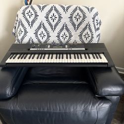 Yamaha PSR-E243 Keyboard – 61 Key Portable Piano  