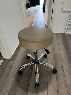 Medical / Spin Stool