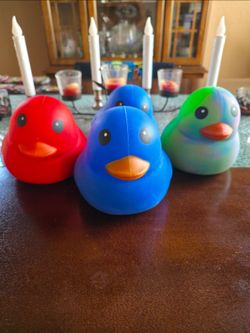 Sunny Days Jumbo Squeezy Duck