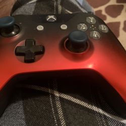 Custom Xbox One Controller Works Great 
