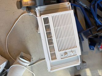 Wall AC unit