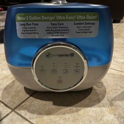 PureGuardian - Ultrasonic 2 Gal. Warm and Cool Mist Aromatherapy Humidifier