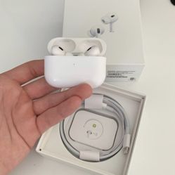 Apple AirPods Pro (2nd Generation) Earphone Wireless 