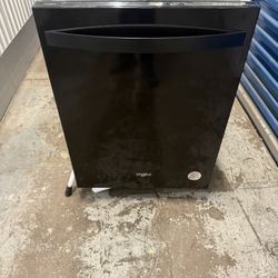 24”brand New Whirlpool Dishwasher 