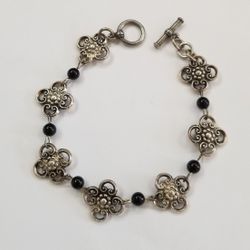 Silver Plated Bracelet With toggle Clasp 