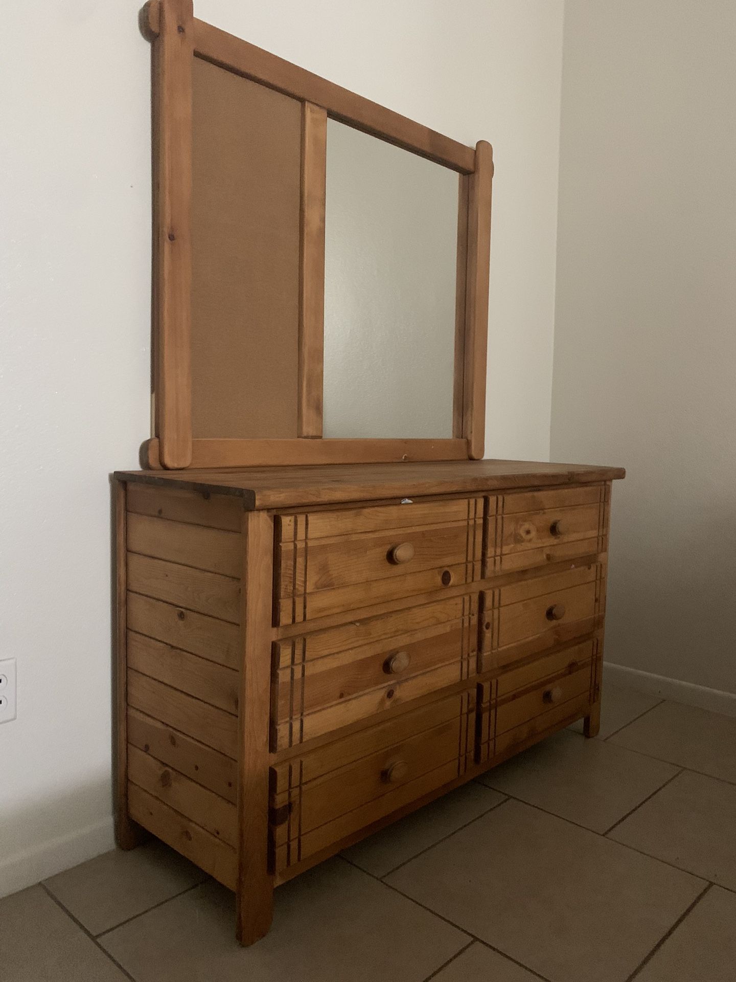 Dresser With Mirror And End Table