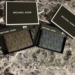 Micheal Kors Wallet
