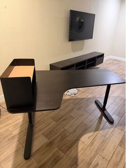 Office desk