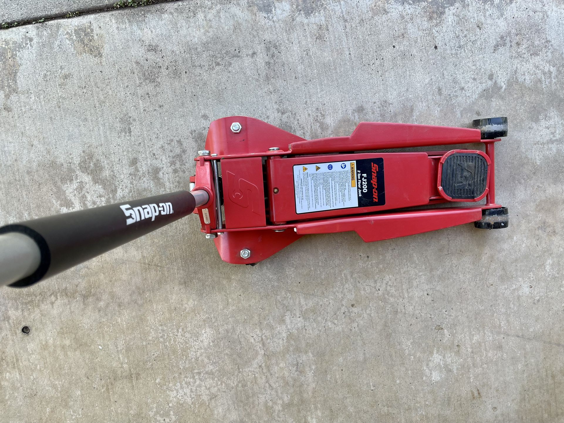 SNAP ON FLOOR JACK for Sale in Moreno Valley, CA OfferUp