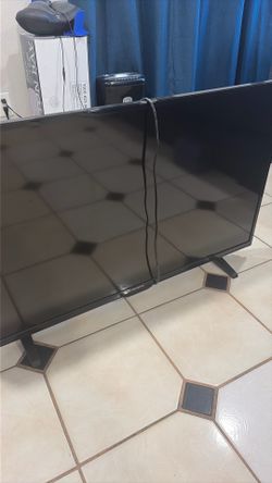 Westinghouse TV 43”
