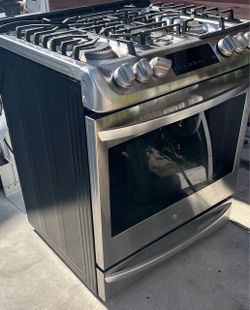 LG 30” Stainless Steel Gas Range – LSG4513ST