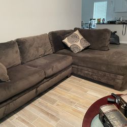 Sectional couch