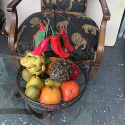 Metal fruit basket $10