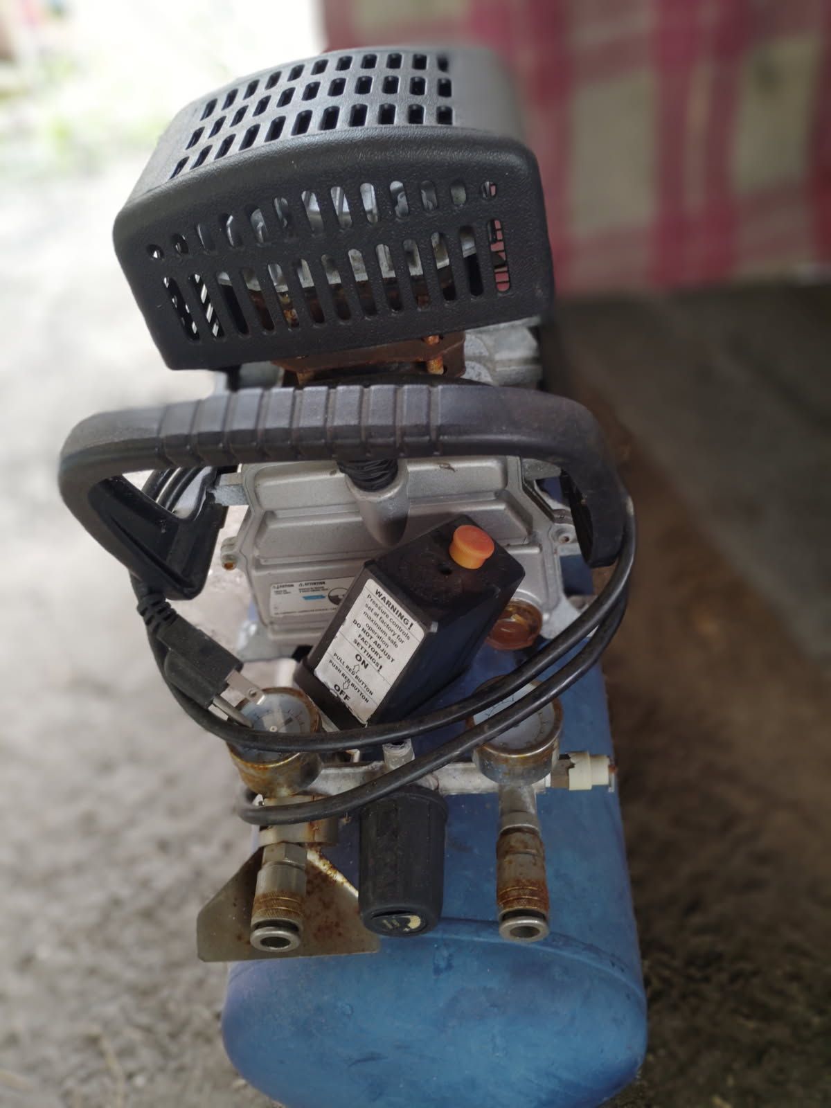 Air compressor