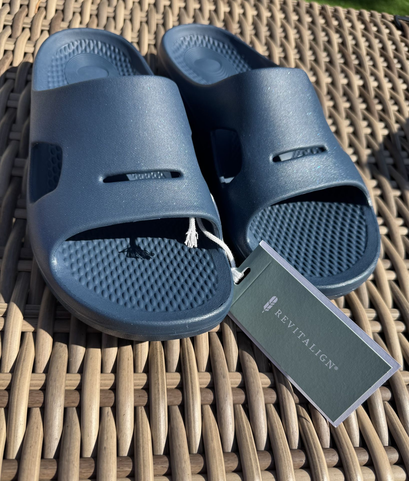 Revitalign Women’s Slides Size 12 NEW!!