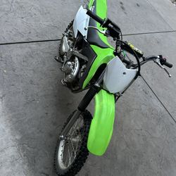 KLX 140 Stock 