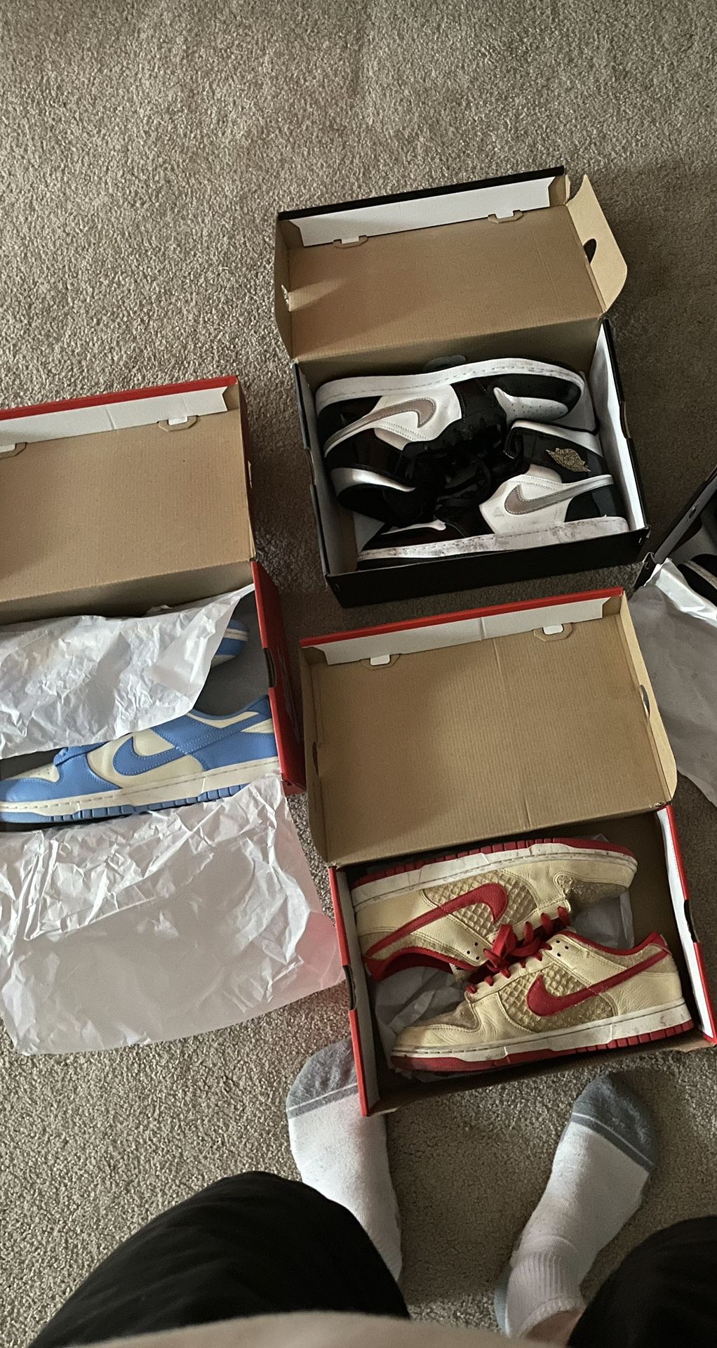 Jordan 1 Mid And Two Pairs Dunks