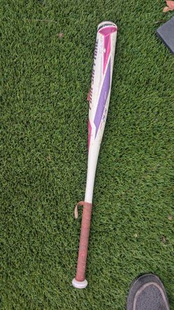 Easton Pink Sapphire Softball Bat 