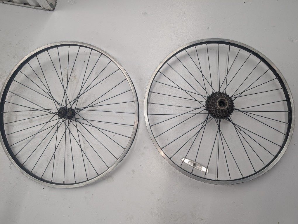 27.5 Wheel Set And Extra Cassette 