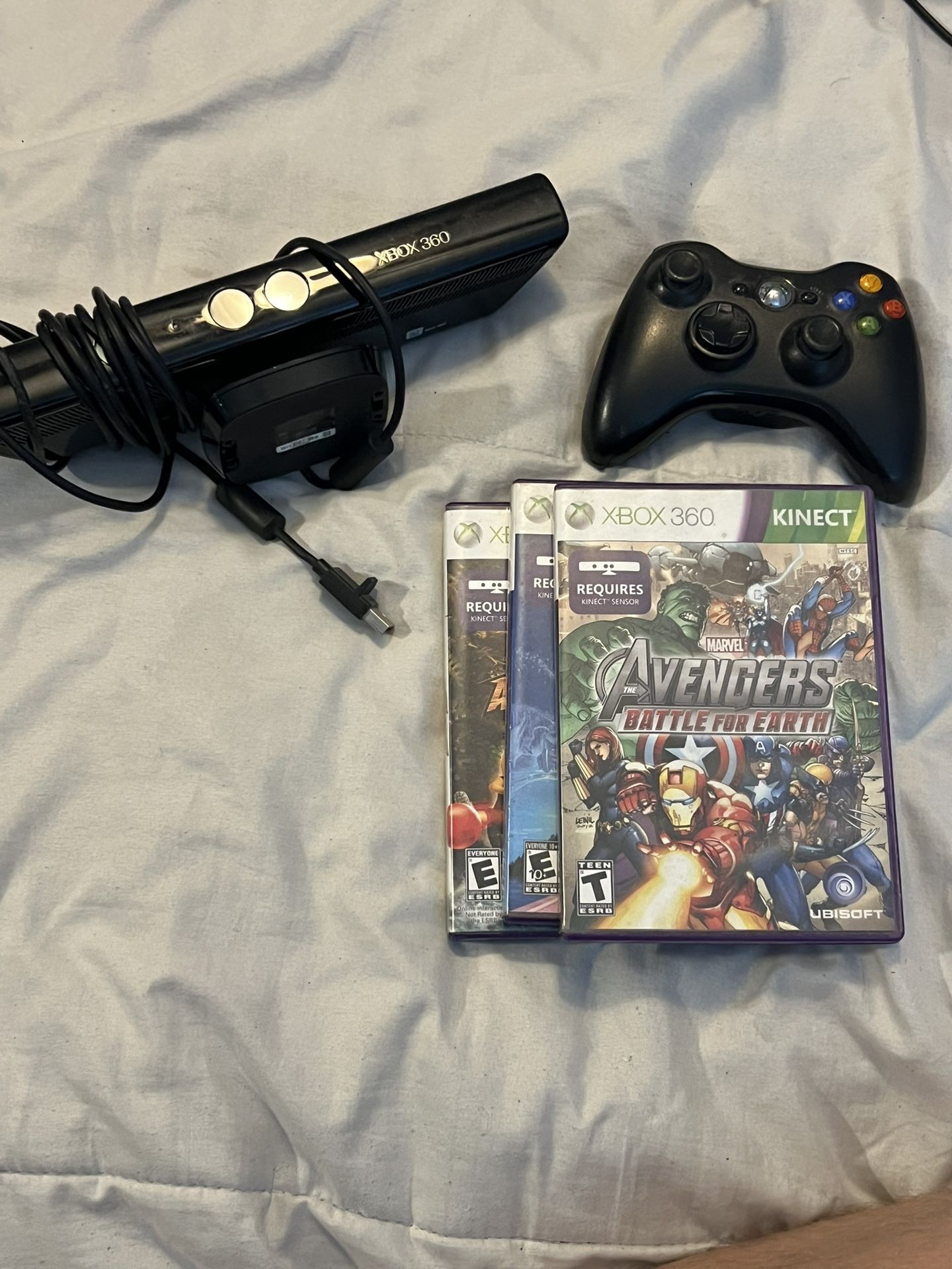 Xbox 360 Kinect + 3 Games
