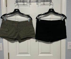 Ladies or Teens Guess and Have To Have Shorts