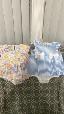Baby clothes onesies