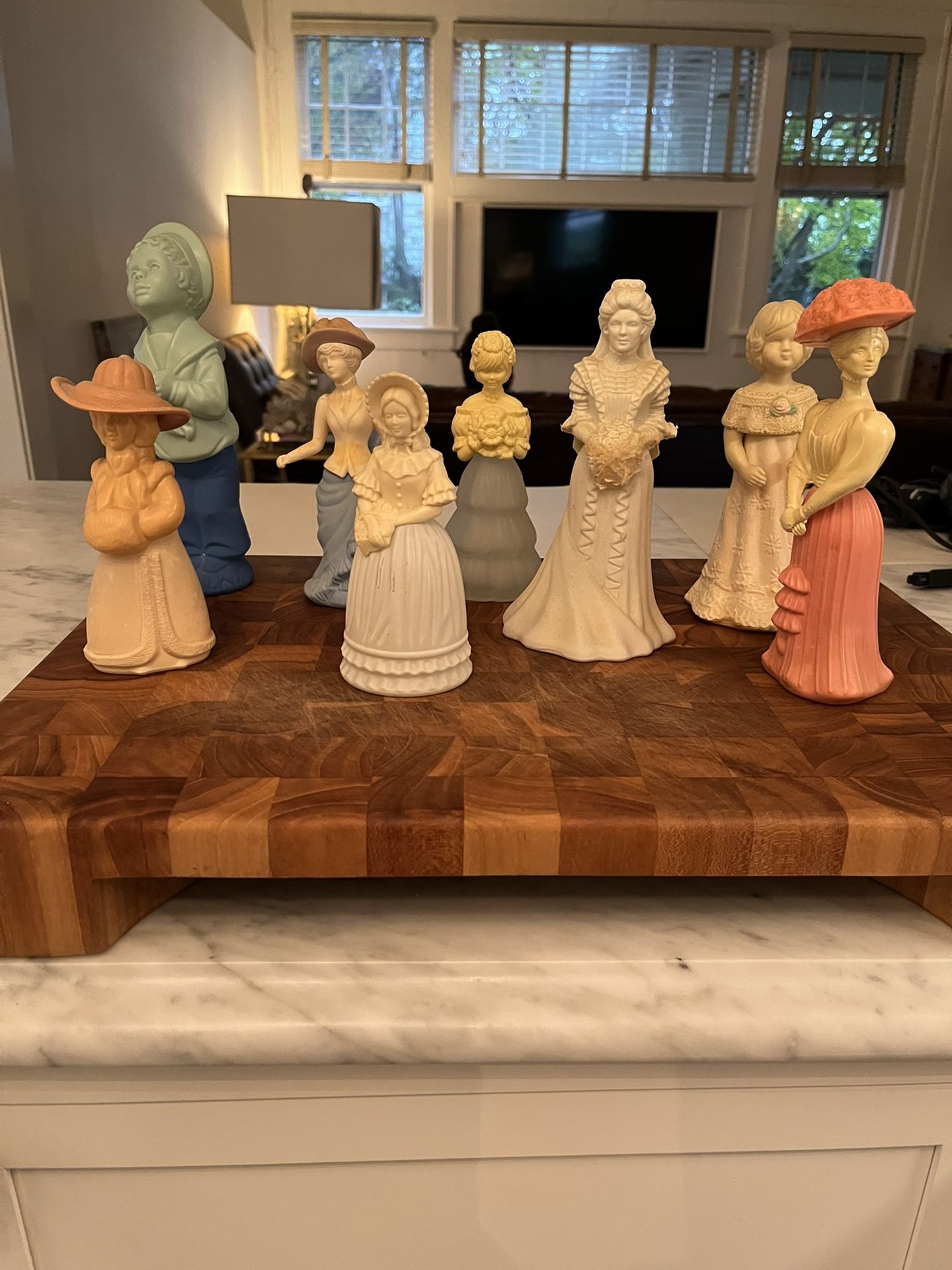 Vintage Avon Bottles For Sale.