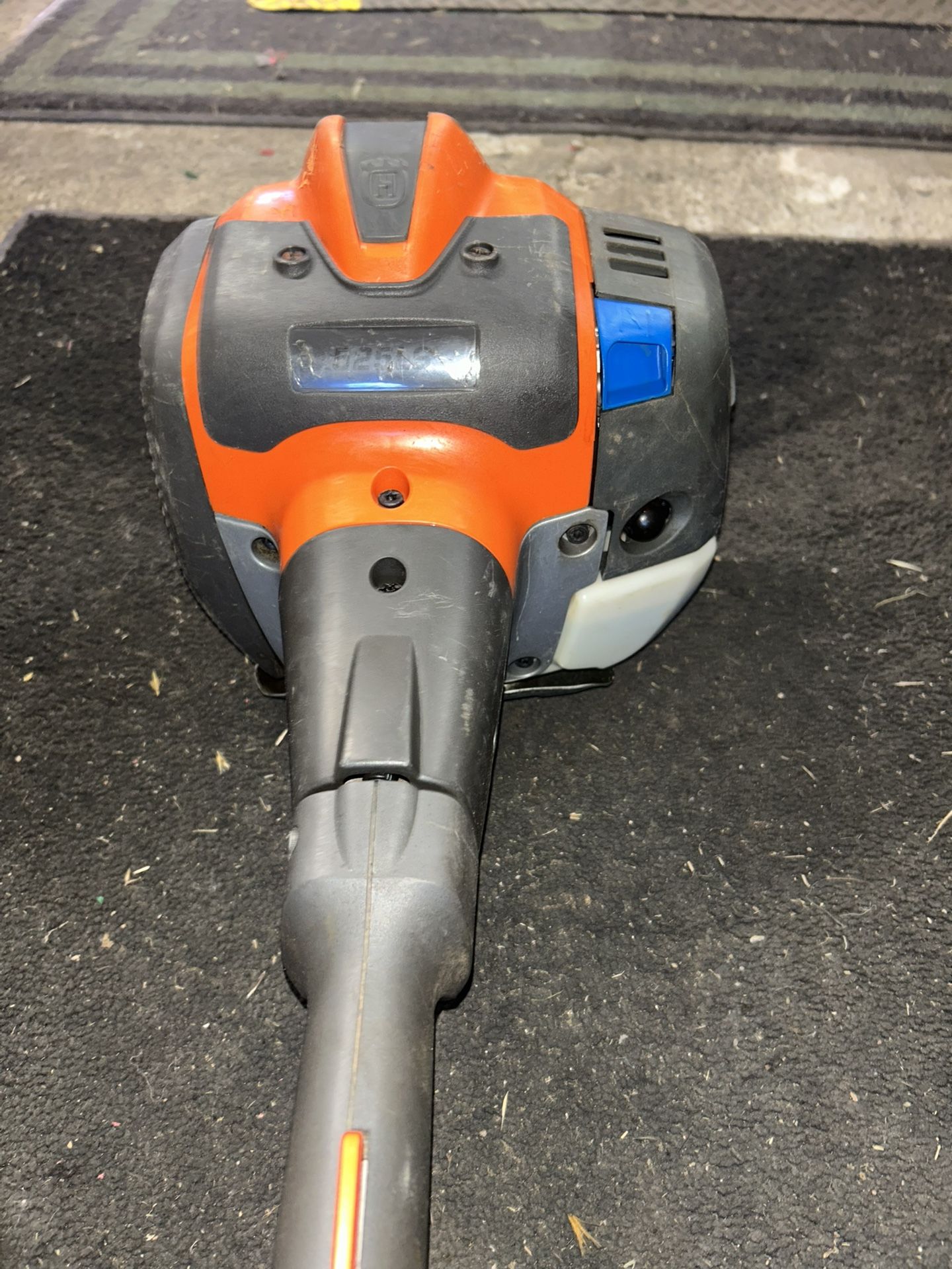 HUSQVARNA COMMERCIAL TRIMMER 525 LS 