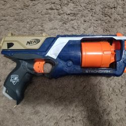 Nerf Elite Strongarm