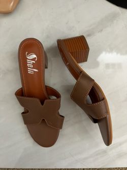 Brown leather block heel sandals with textured pebbled finish