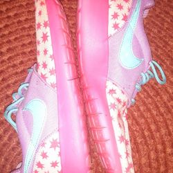 Girl's Nike Shoes