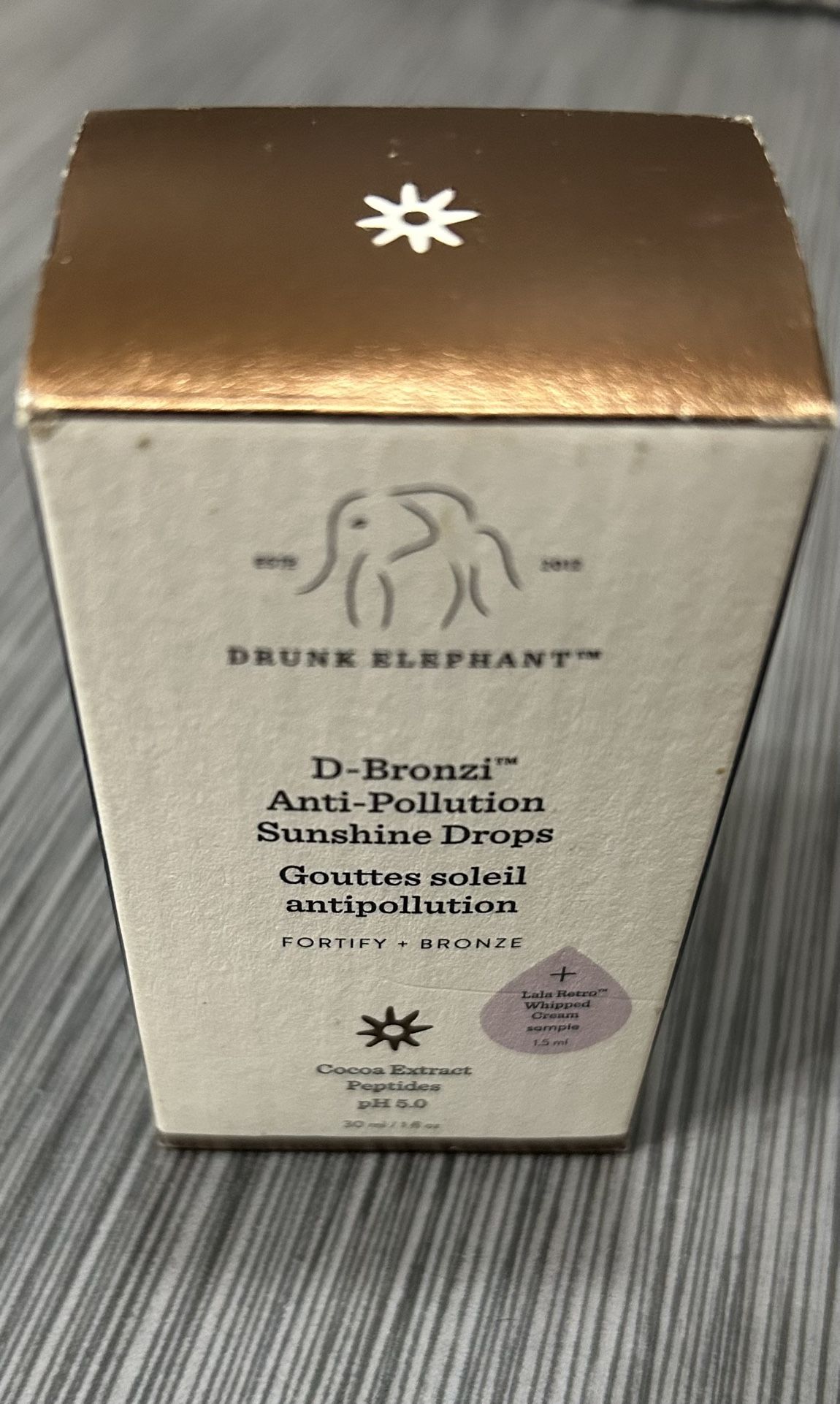 DRUNK ELEPHANT D-Bronzi And Pollution Sunshine Drops